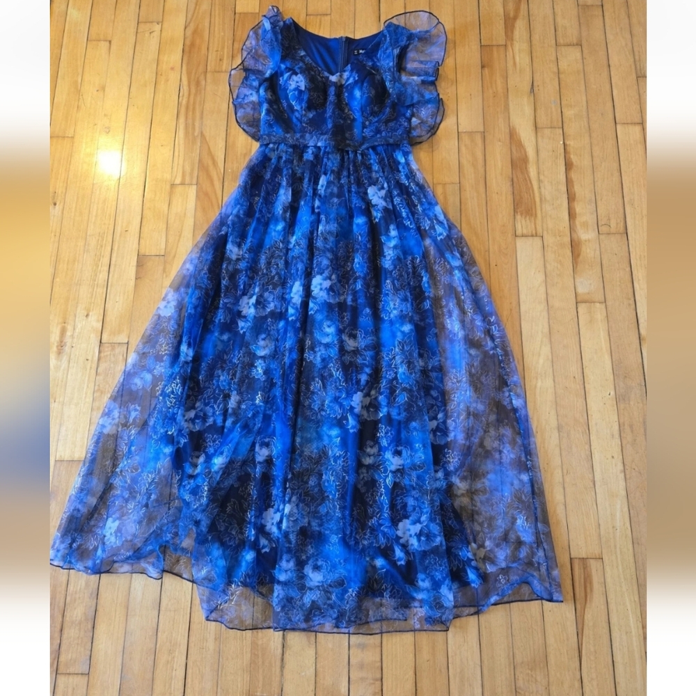 Mgiacy floral print flutter sleeve mesh maxi dress Sz M Blue